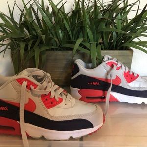 Nike Air Max Big Kids size 7